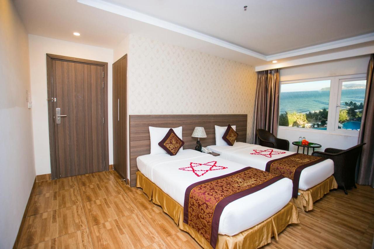 Euro Star Hotel Nha Trang Esterno foto
