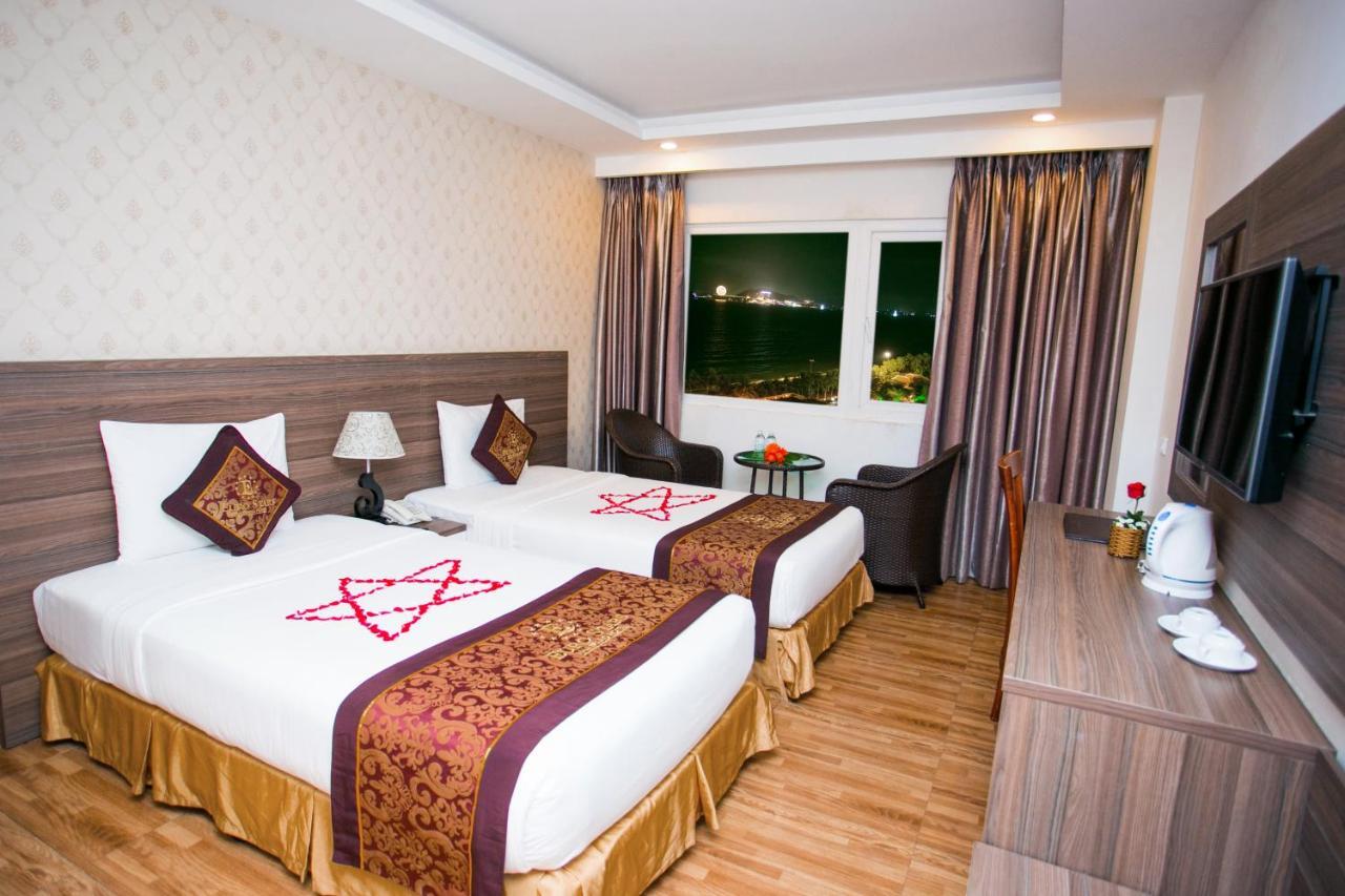 Euro Star Hotel Nha Trang Esterno foto
